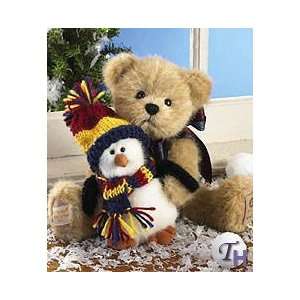   January 2011 Bear of the Month ~ Willy with Chilly  Frosty Friends