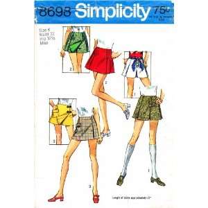  Simplicity 8698 Sewing Pattern Misses Scooter Skirts Size 