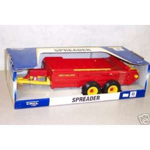  New Holland Manure Spreader Diecast Collectible Farm Toy 