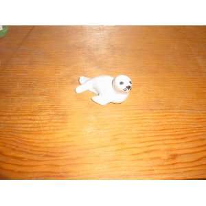 Small White Porcelain Sea Lion Figurine: Everything Else