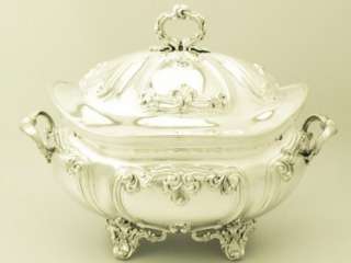 very fine and impressive vintage Italian sterling silver soup tureen 