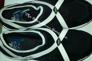 Natural Sport Dyan Black White Athleic Shoe 7M  