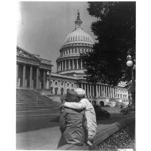   Sailor,Arm over WACs shoulders,Capitol,Washington,DC