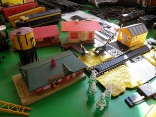 BIG LOT HO Scale Trains and Track Tyco Marx Atlas AHM Rivarossi with 