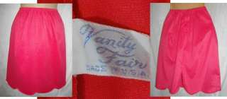 Vintage VANITY FAIR S Tricot Coral Pink Half Slip w Scalloped Hem 