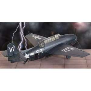   48 TBM 1C Flight 19 Avenger (Plastic Model Airplane): Toys & Games