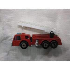 Red Ariel Ladder Fire Truck Matchbox Car Die Cast Collectibles 164 