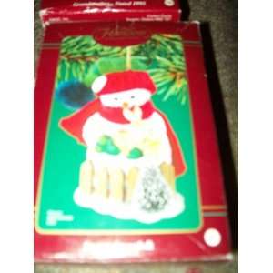 Carlton Cards Sunny Snowfolk Christmas Ornament #81 