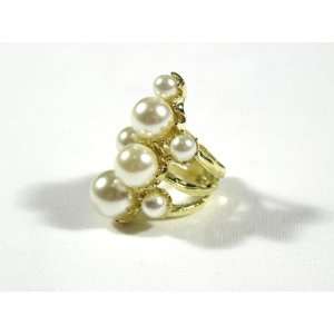 Bubble Cluster Cocktail Ring Size 5.5 Faux Pearls Gold Mermaid Gem 
