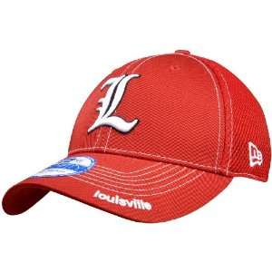  Louisville Cardinals Neo Cap (Medium/Large) Sports 