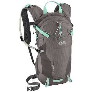  The North Face Torrent 8 Backpack   Womens: Sports 