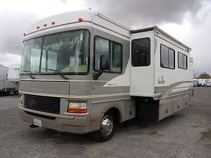  2000 FLEETWOOD BOUNDER 35 SLIDE OUT CLASS A RV MOTORHOME 