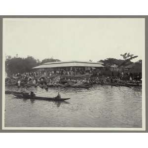   Canoes along shore,market,Hagonoy,Bulacan,Philippines