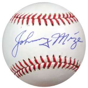  Signed Johnny Mize Baseball   NL PSA DNA #D32670 Sports 