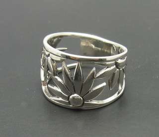 STERLING SILVER RING FLOWER BAND 925 SIZE H   T QUALITY  