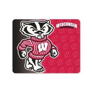  NCAA Wisconsin Badgers Bucky The Badger Mascot Full Color 