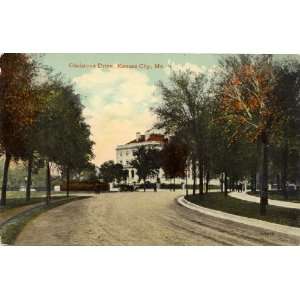   Vintage Postcard Gladstone Drive Kansas City Missouri 