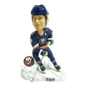  New York Islanders Alexei Yashin 2003 Action Pose Forever 