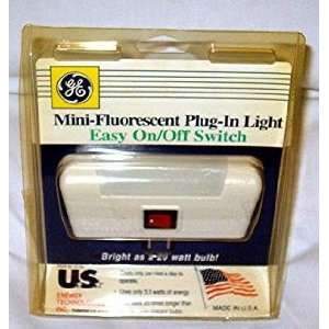  Mini Fluorescent Plug In Light