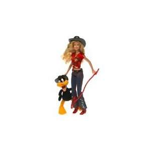    Looney Toons Barbie Loves Daffy Duck Barbie Doll: Toys & Games