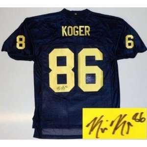  Kevin Koger Signed Michigan Wolverines Jersey: Sports 