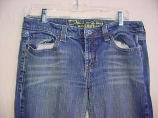     Junior Womens Boot Cut Jeans   size 13S   meas. 34 x 31  