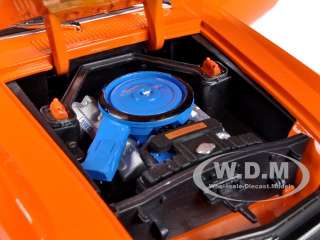 1970 FORD MUSTANG BOSS 429 ORANGE 1/24 DIECAST MODEL BY M2 MACHINES 