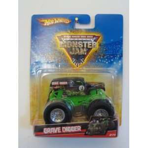 Hotwheels Monster Jam #2 2/75 Grave Digger  Toys & Games  