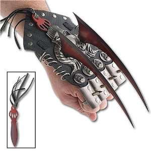  Stalker Hand Claw Daggers with Removeable Spike Sports 