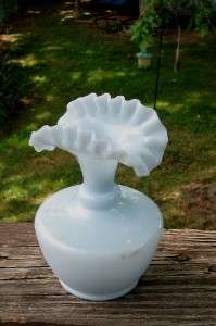 VASE BABY BLUE GLASS FRILLY TOP A BEAUTY  