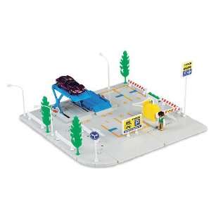  Tomica Hypercity Parking Lot Playset   USA: Toys & Games