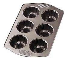 Wilton Excelle Elite 6 Cup Mini fluted Mold New  