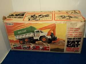 Vintage 1965 REMCO FAT CAT CLIMB ACTION TRACTION TRUCK w Box  