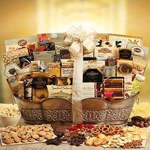Holiday Cheer Gourmet Gift Basket  Grocery & Gourmet Food