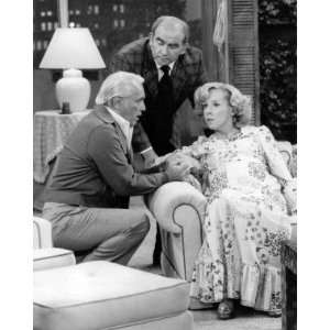  MARY TYLER MOORE EDWARD ASNER TED KNIGHT 16x20 CANVAS ART 