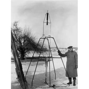  Physicist Robert Goddard Minutes Prior to First Successful 