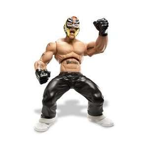  WWE Ring Giants Series 8   14 Rey Mysterio Toys & Games