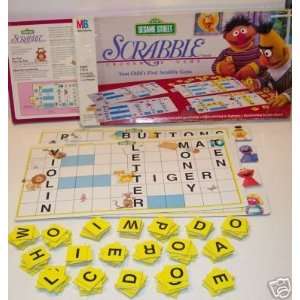    Vintage 1992 SESAME STREET SCRABBLE (Scrabble Junior) Toys & Games